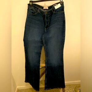Women’s Wrangler High Rise Flare Jeans